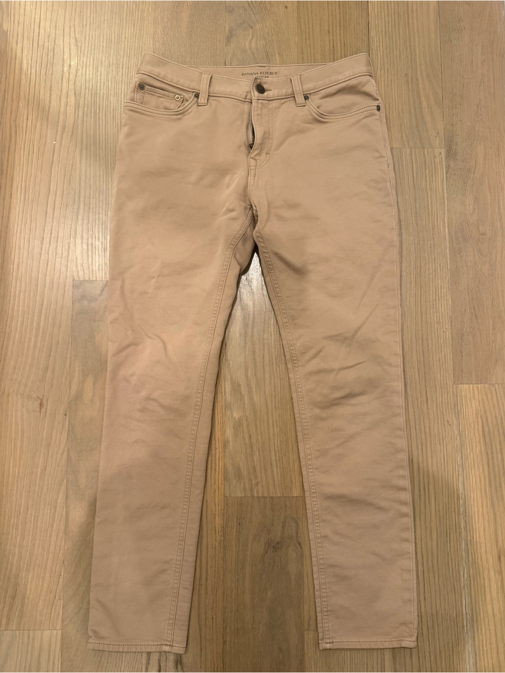 Banana Republic Traveler  Men's Chinos in Tan